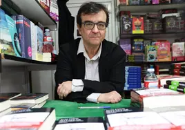 El escritor y periodista Javier Cercas inaugura este viernes la Feria del Libro de Cádiz