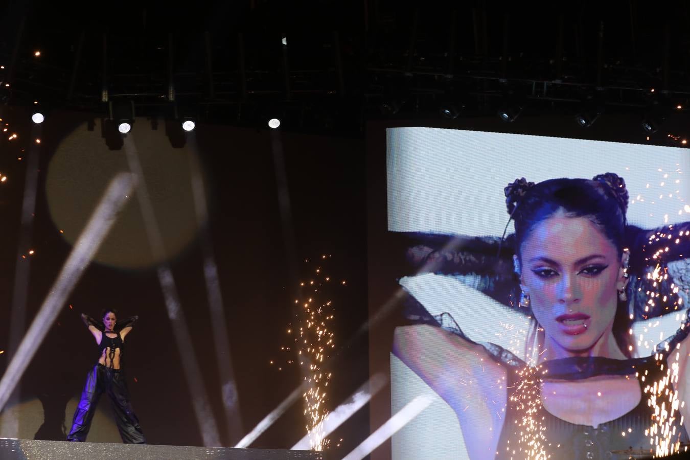 Tini enamora al joven público de Concert Music Festival