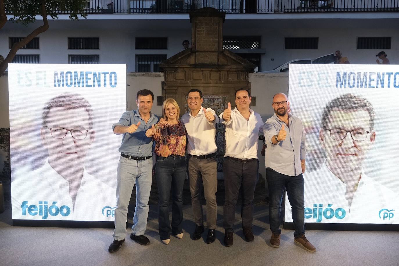 FOTOS: Juanma Moreno abre campaña en El Puerto