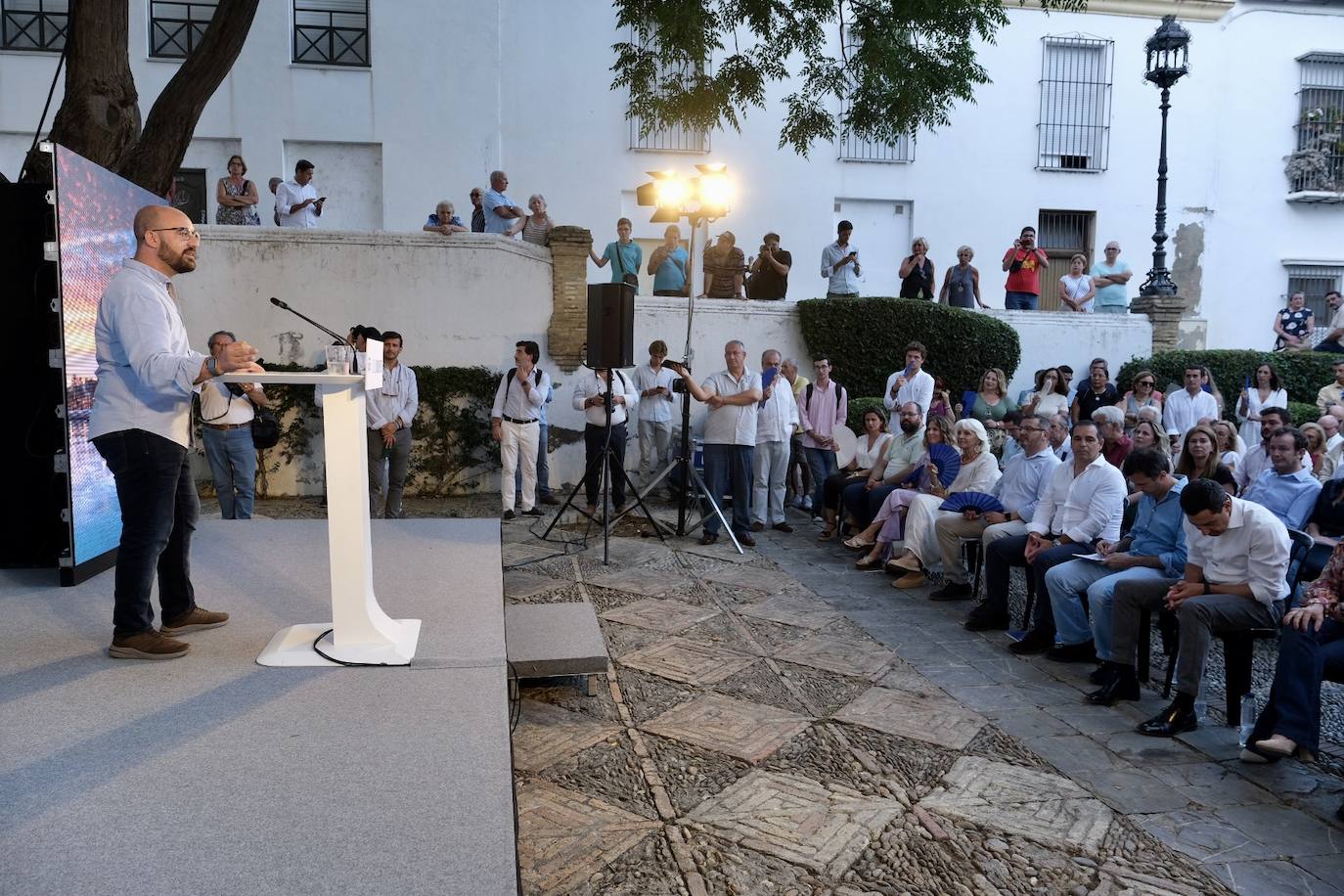 FOTOS: Juanma Moreno abre campaña en El Puerto