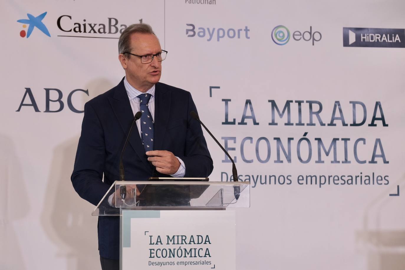 Fotos: Conferencia de Fernando Terry en &#039;La Mirada Económica&#039;