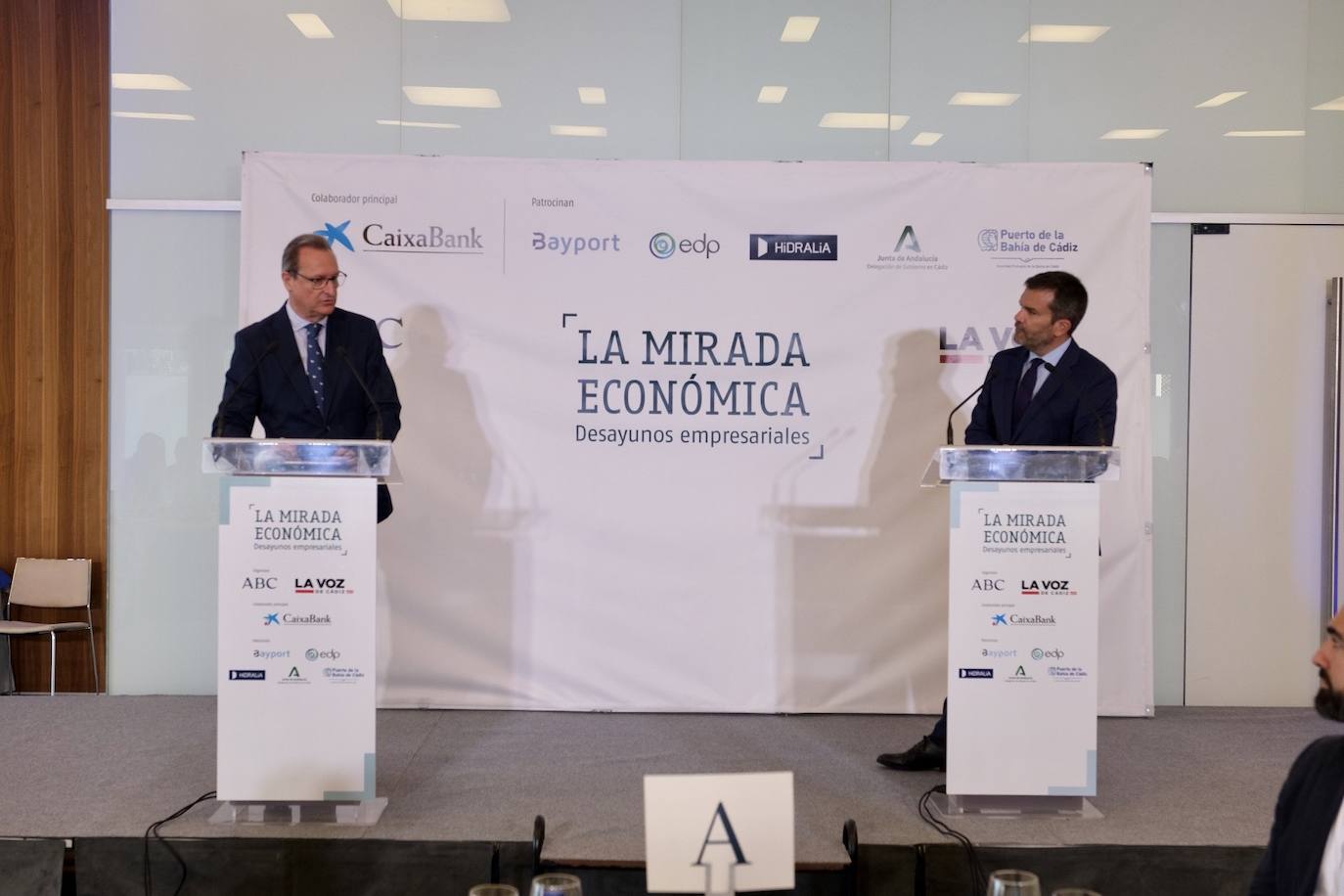 Fotos: Conferencia de Fernando Terry en &#039;La Mirada Económica&#039;