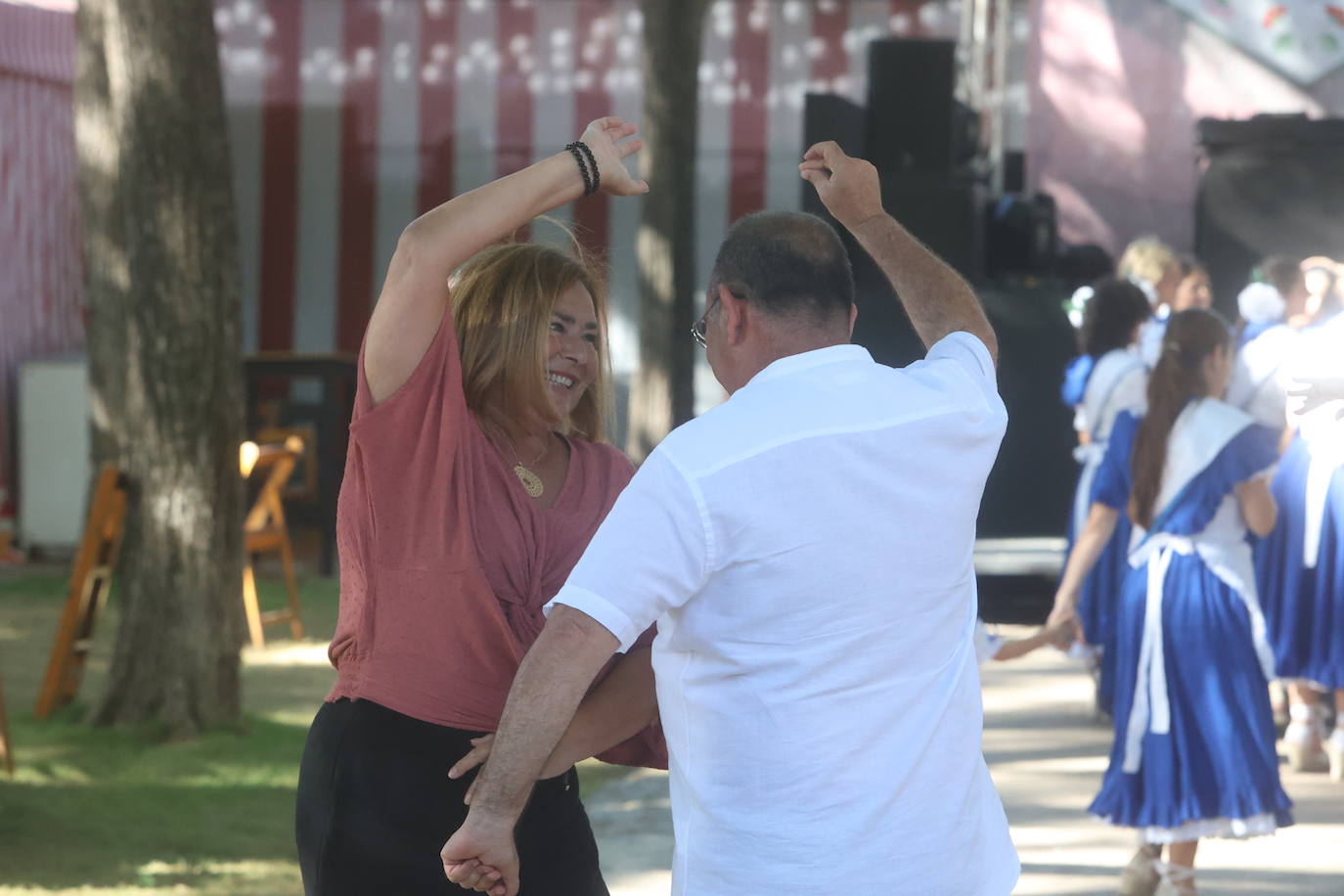 Fotos: Un gran sábado de playa resta fuelle a la Feria de San Fernando