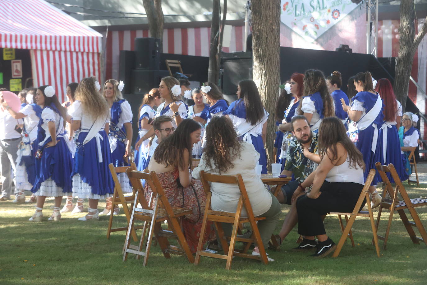 Fotos: Un gran sábado de playa resta fuelle a la Feria de San Fernando