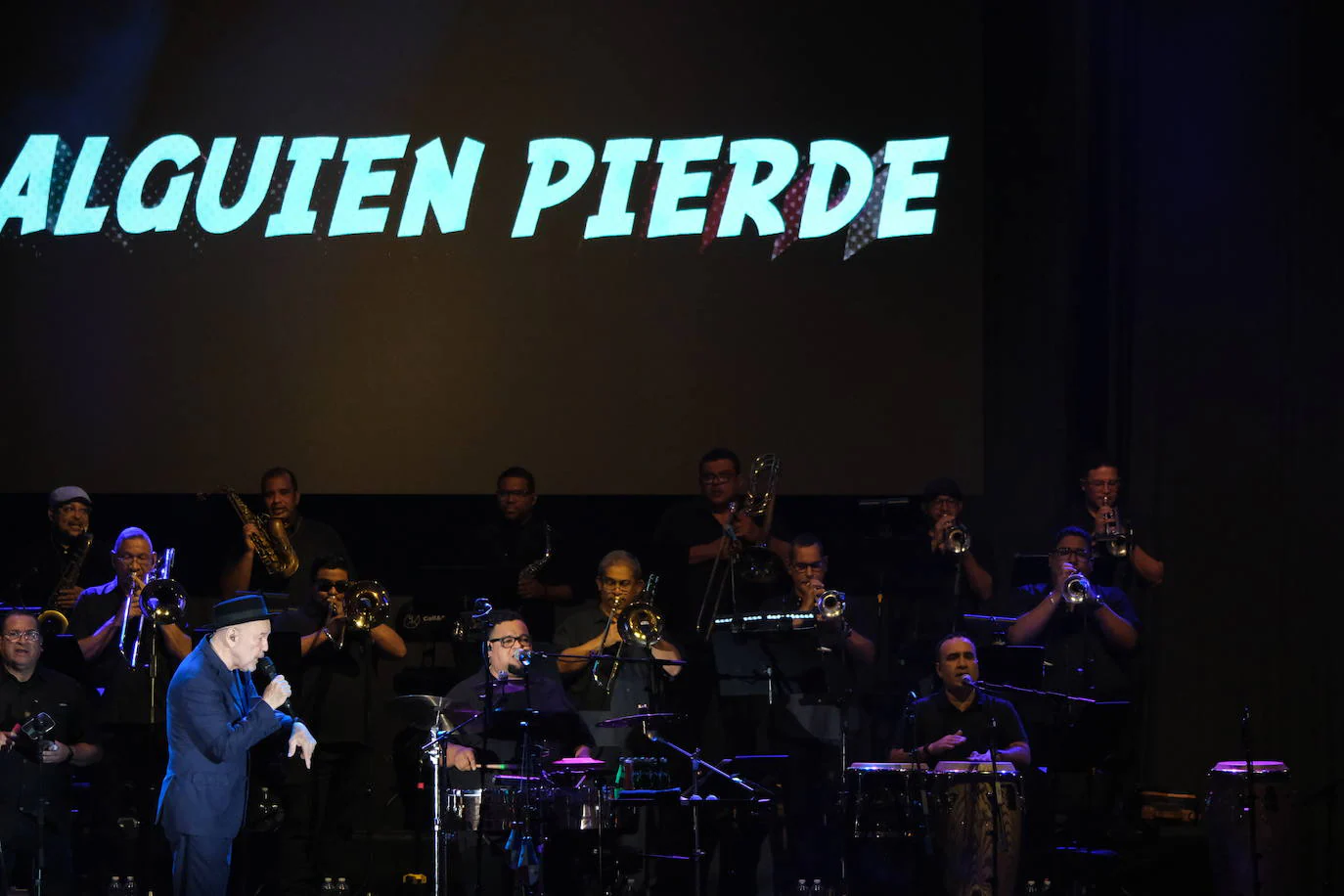 Fotos: Rubén Blades, el &#039;rey de la salsa&#039;, pone ritmo a las noches de Jerez