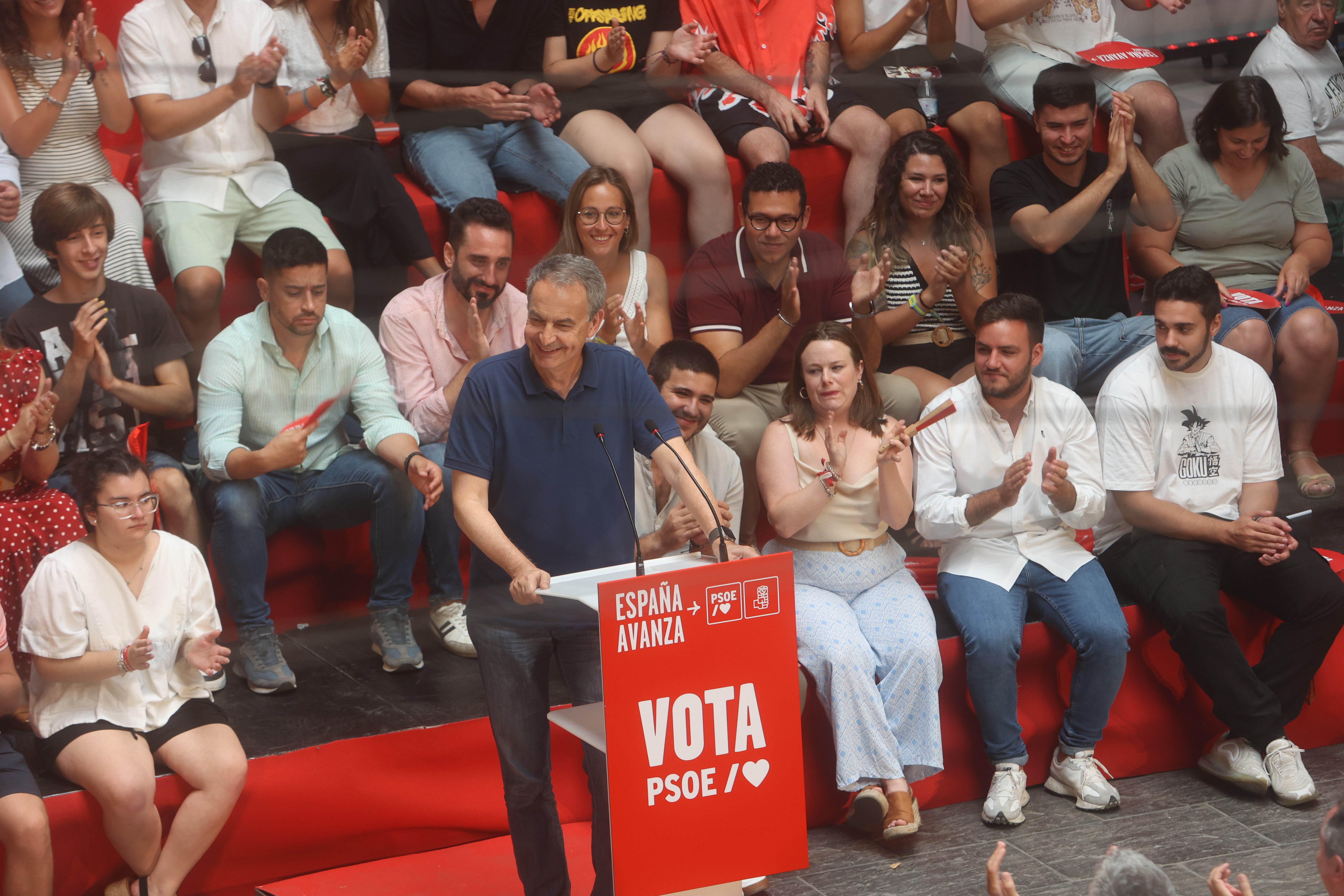 Fotos: El cierre de campaña del PSOE de Cádiz con Zapatero