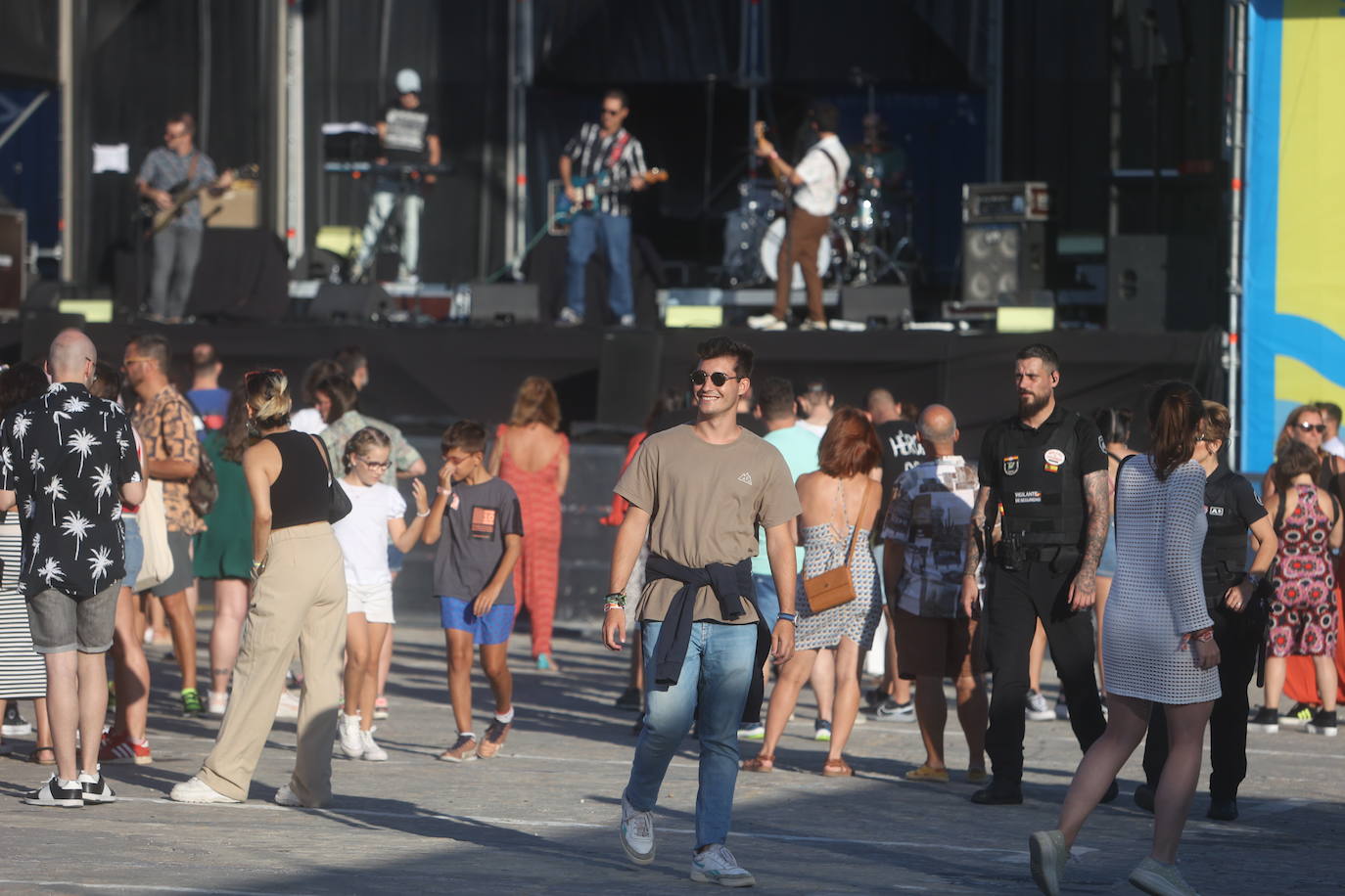 Fotos: Gran noche de viernes en el No Sin Música de Cádiz