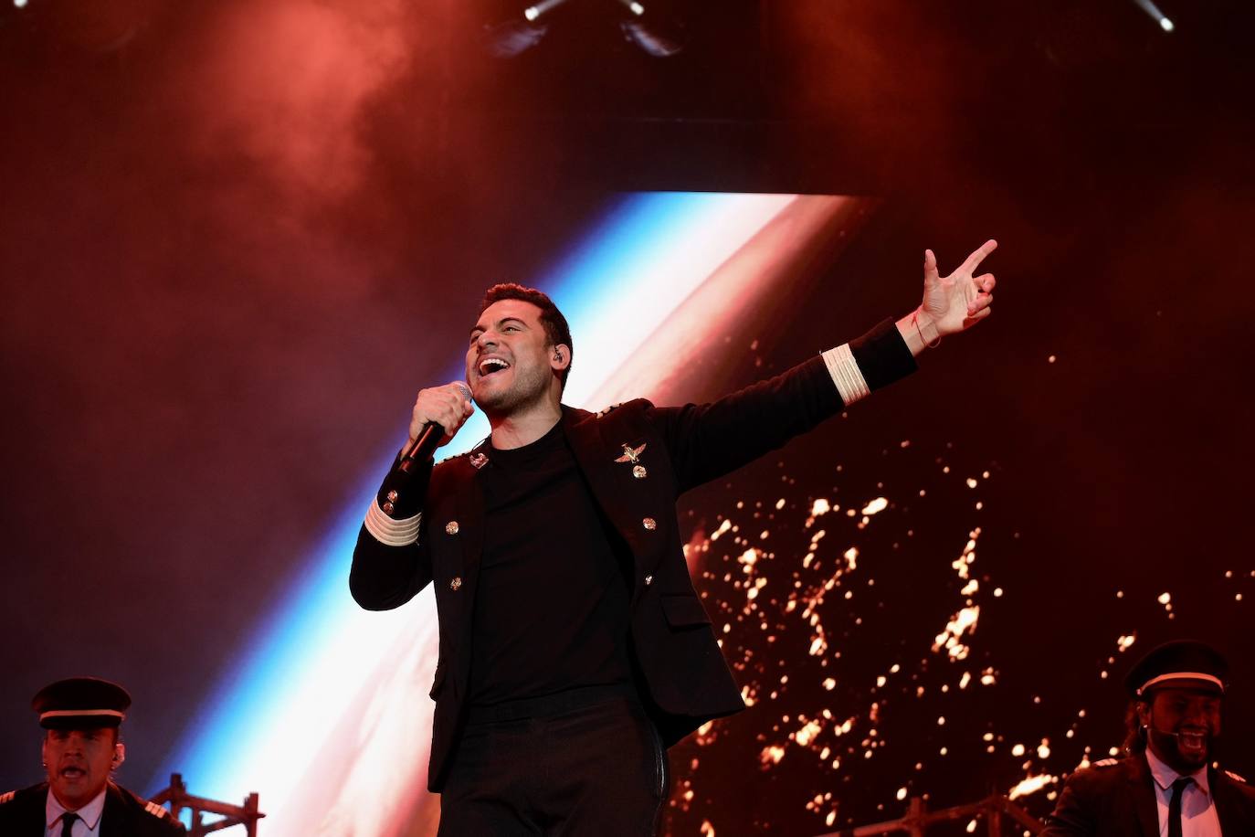 Fotos: El romanticismo del mexicano Carlos Rivera envuelve el Concert Music Festival