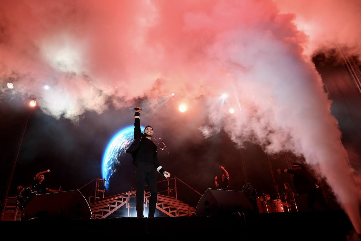 Fotos: El romanticismo del mexicano Carlos Rivera envuelve el Concert Music Festival