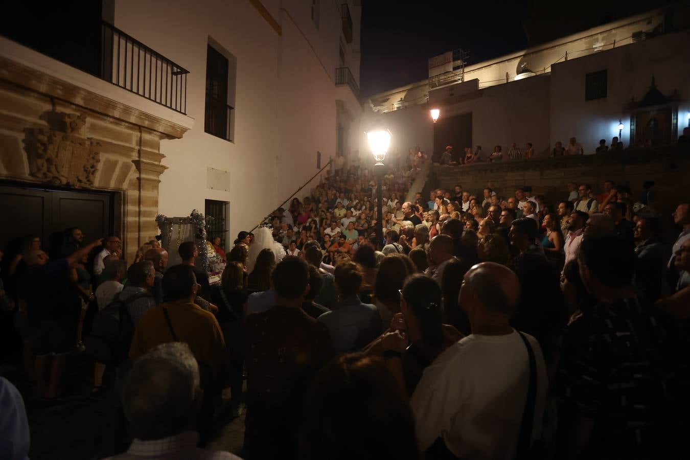 Grandes coplas en el regreso del Carnaval de verano a Cádiz