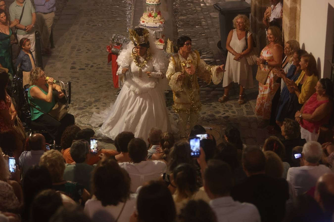 Grandes coplas en el regreso del Carnaval de verano a Cádiz