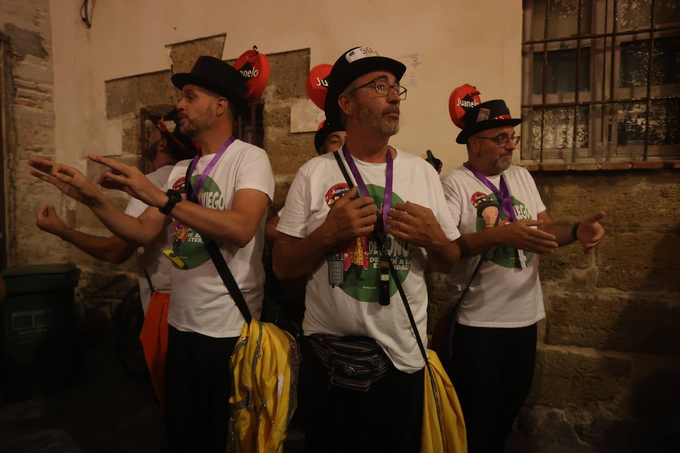 Grandes coplas en el regreso del Carnaval de verano a Cádiz