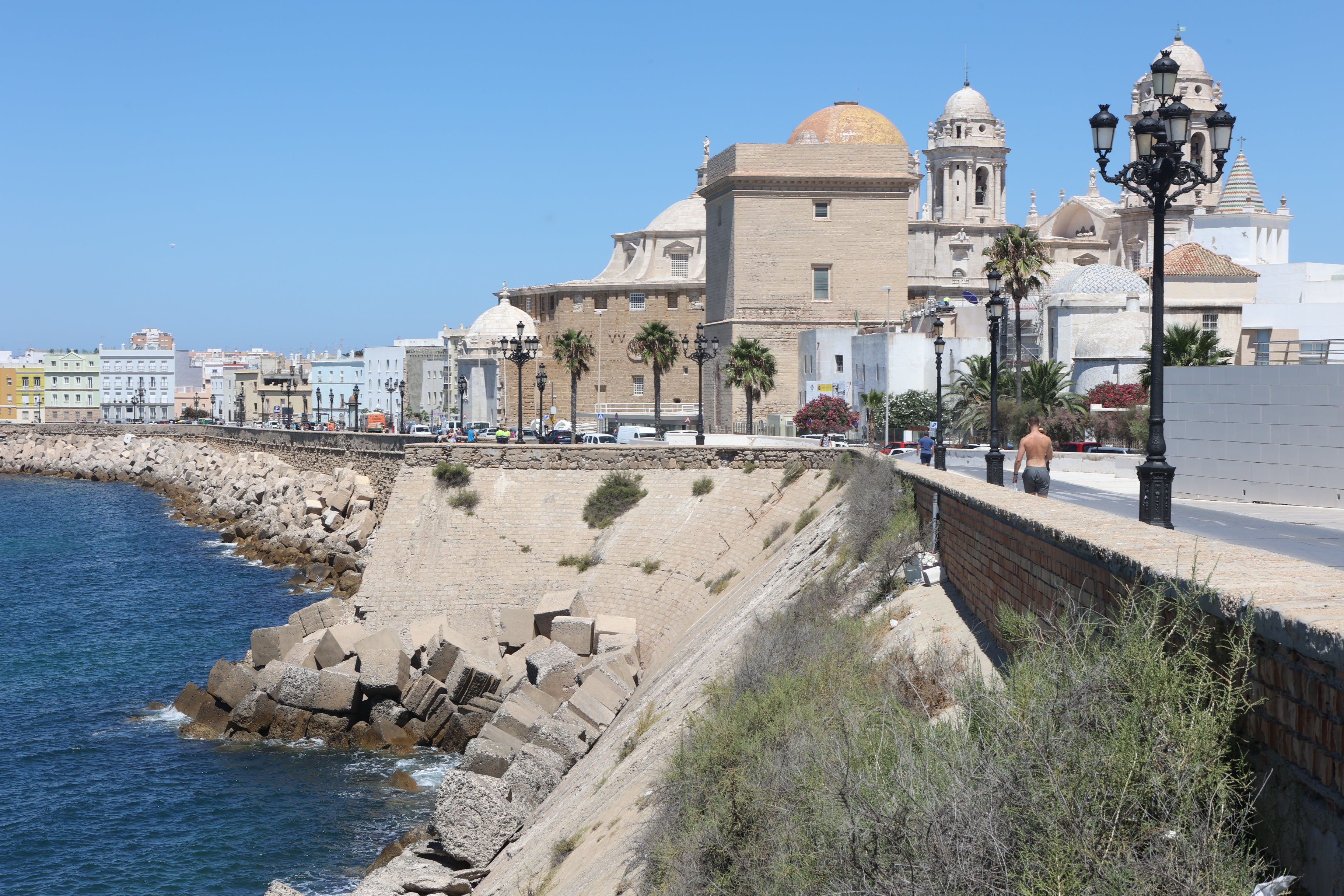 Fotos: El estado de las murallas de Cádiz