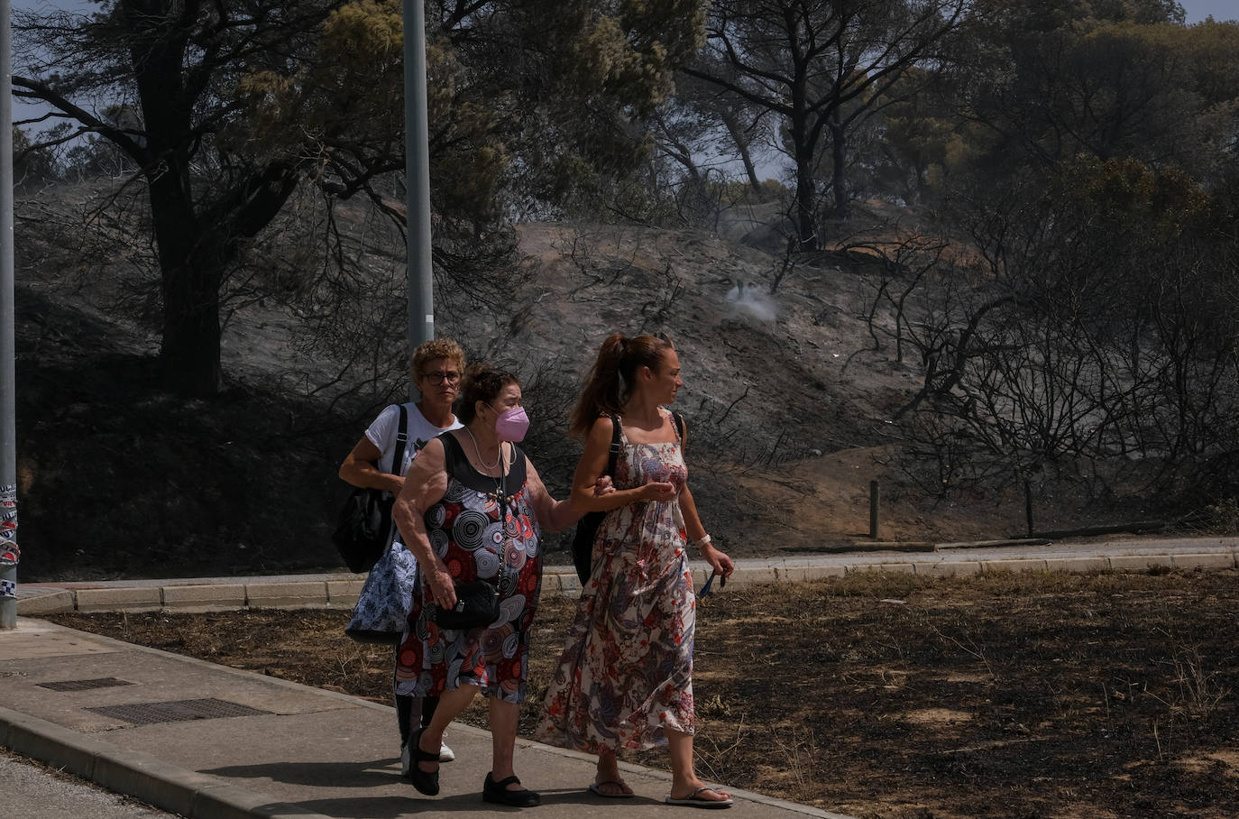 El día después en Puerto Real: la ciudad despierta entre las cenizas