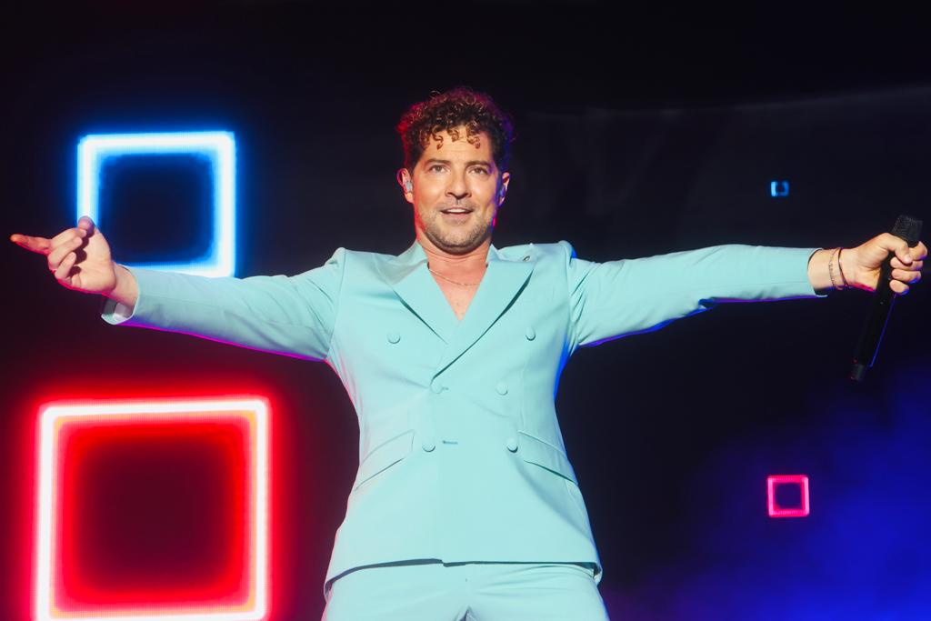 Fotos: David Bisbal hace vibrar al público de Concert Music en una noche mágica