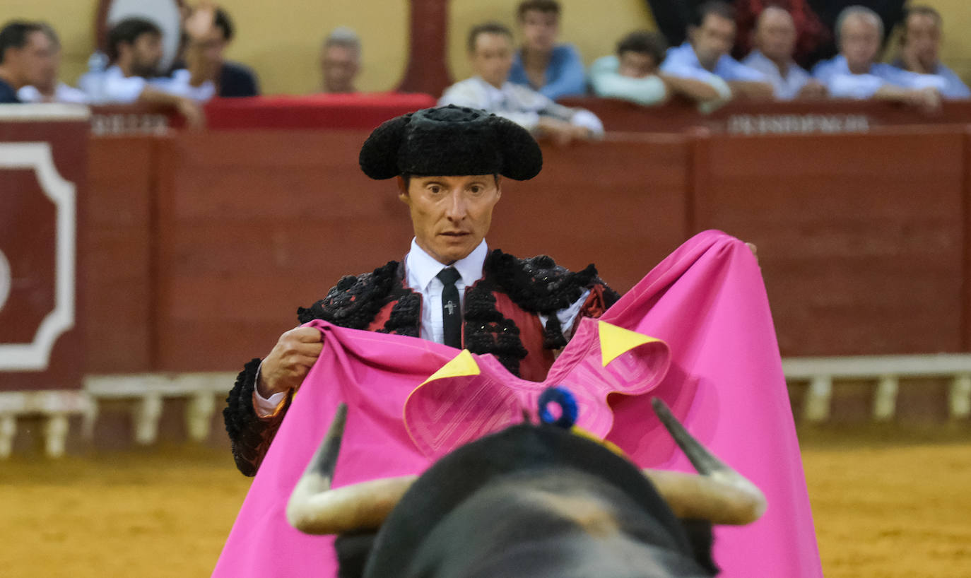 En imágenes: La cornada a Daniel Luque en El Puerto