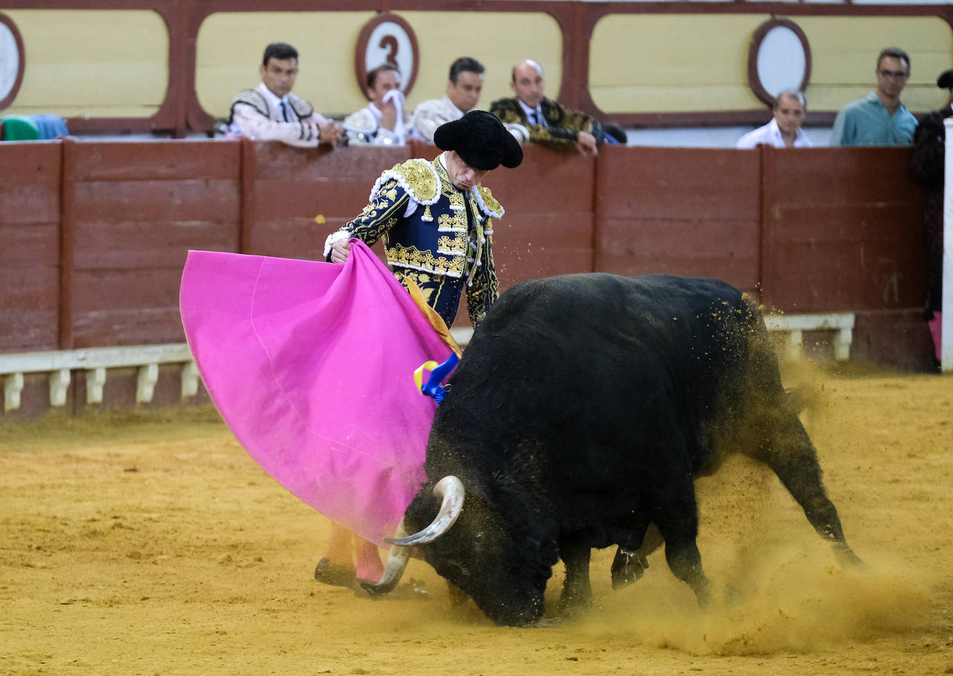 En imágenes: La cornada a Daniel Luque en El Puerto