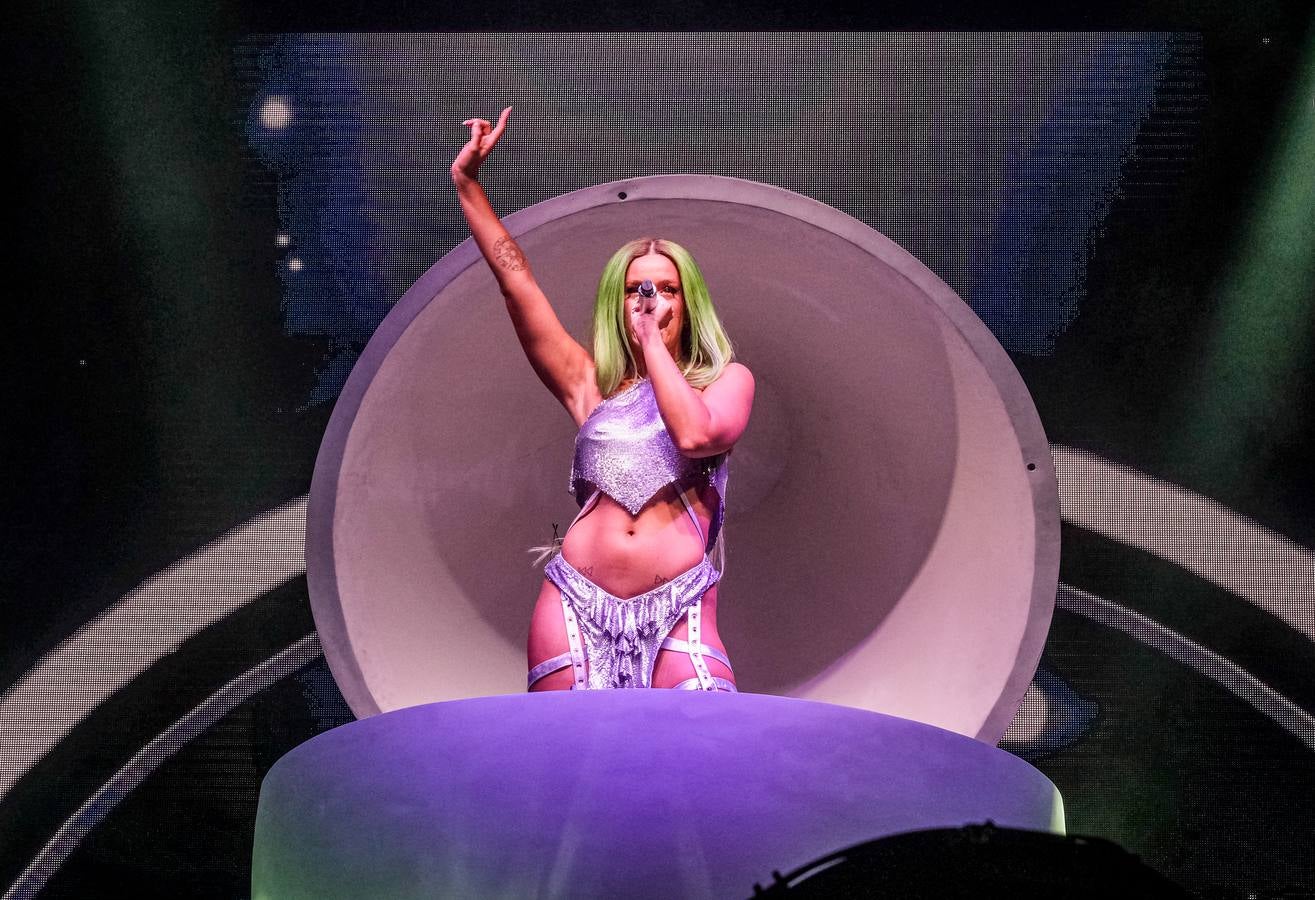 Fotos: El fenómeno Lola Índigo arrasa Concert Music Festival