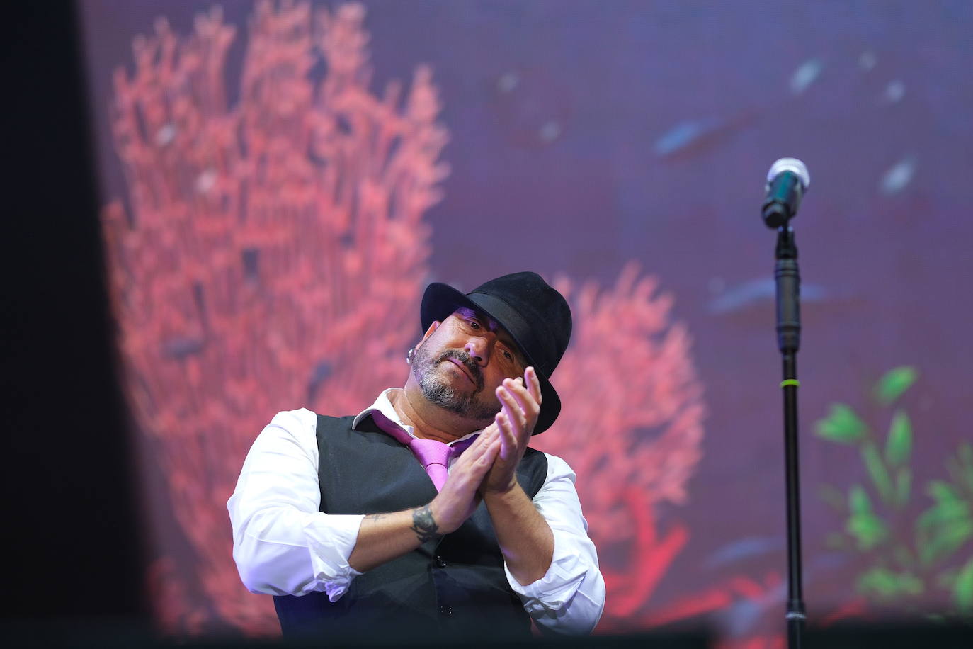 FOTOS: El Barrio derrocha amor a su tierra y emoción en Cabaret Festival de El Puerto