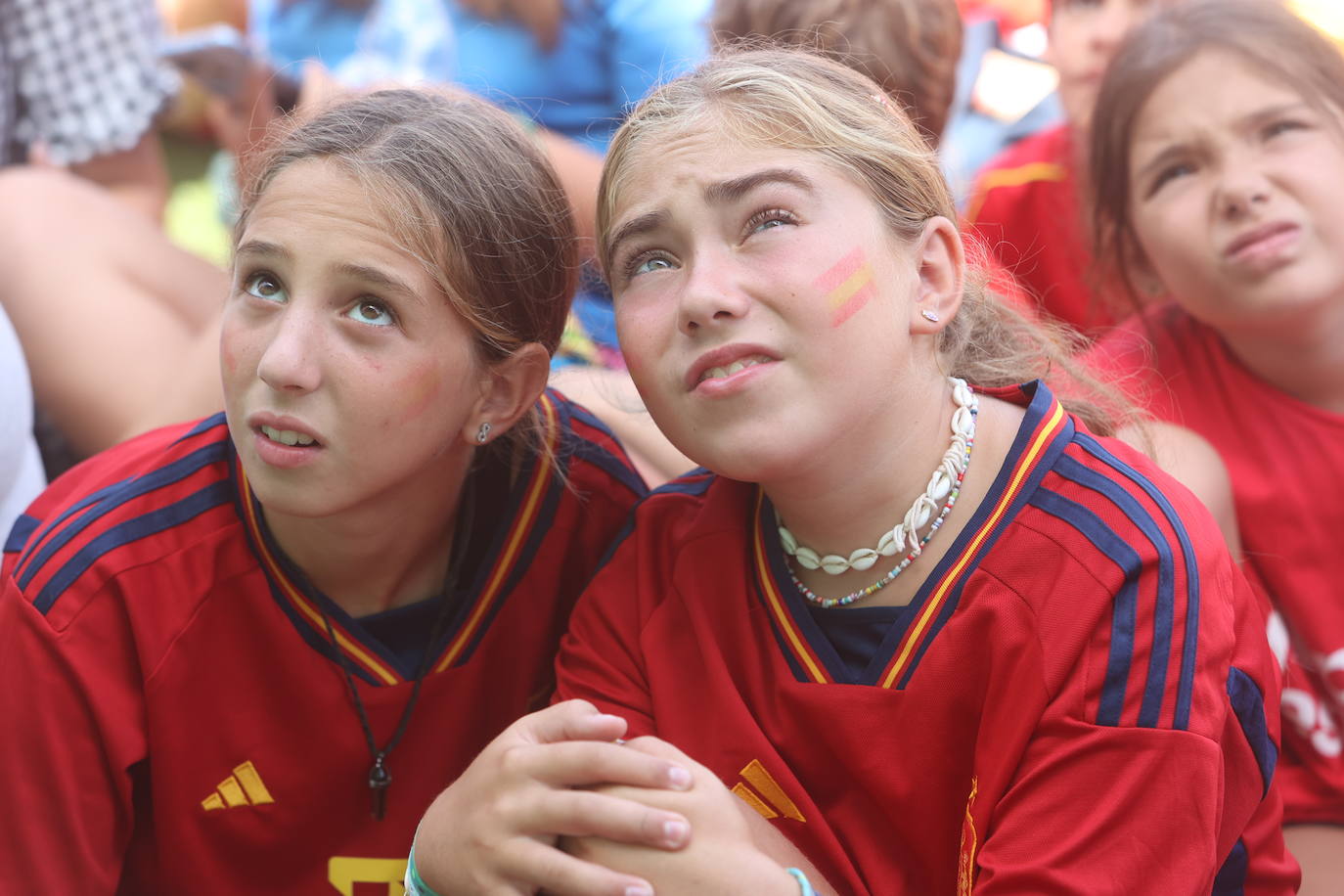 Fotos: Cádiz apoya a la Selección femenina en la &#039;Fan Zone&#039;