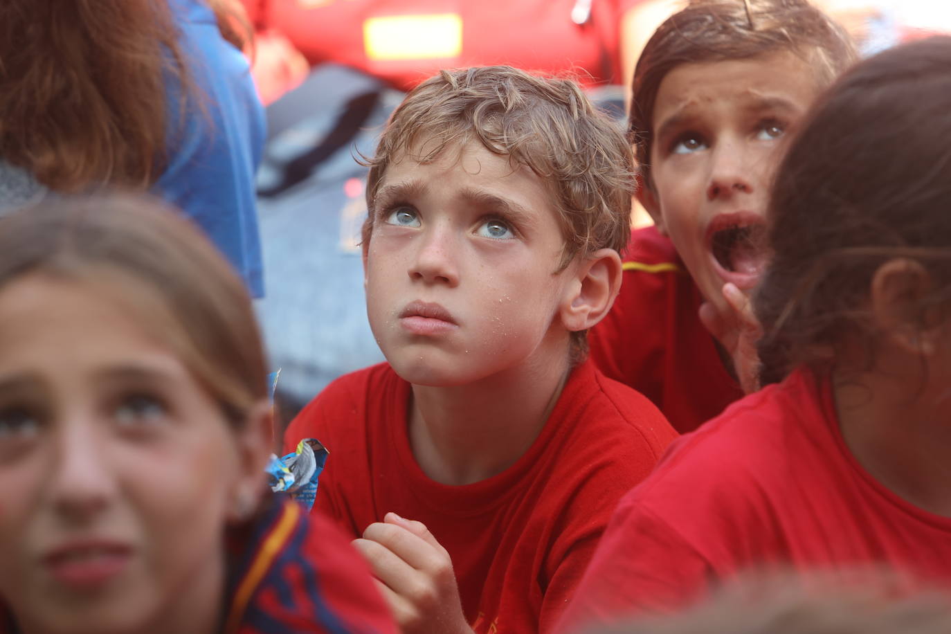 Fotos: Cádiz apoya a la Selección femenina en la &#039;Fan Zone&#039;