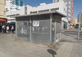 El PSOE pide la retirada de los quioscos que no se encuentran en uso