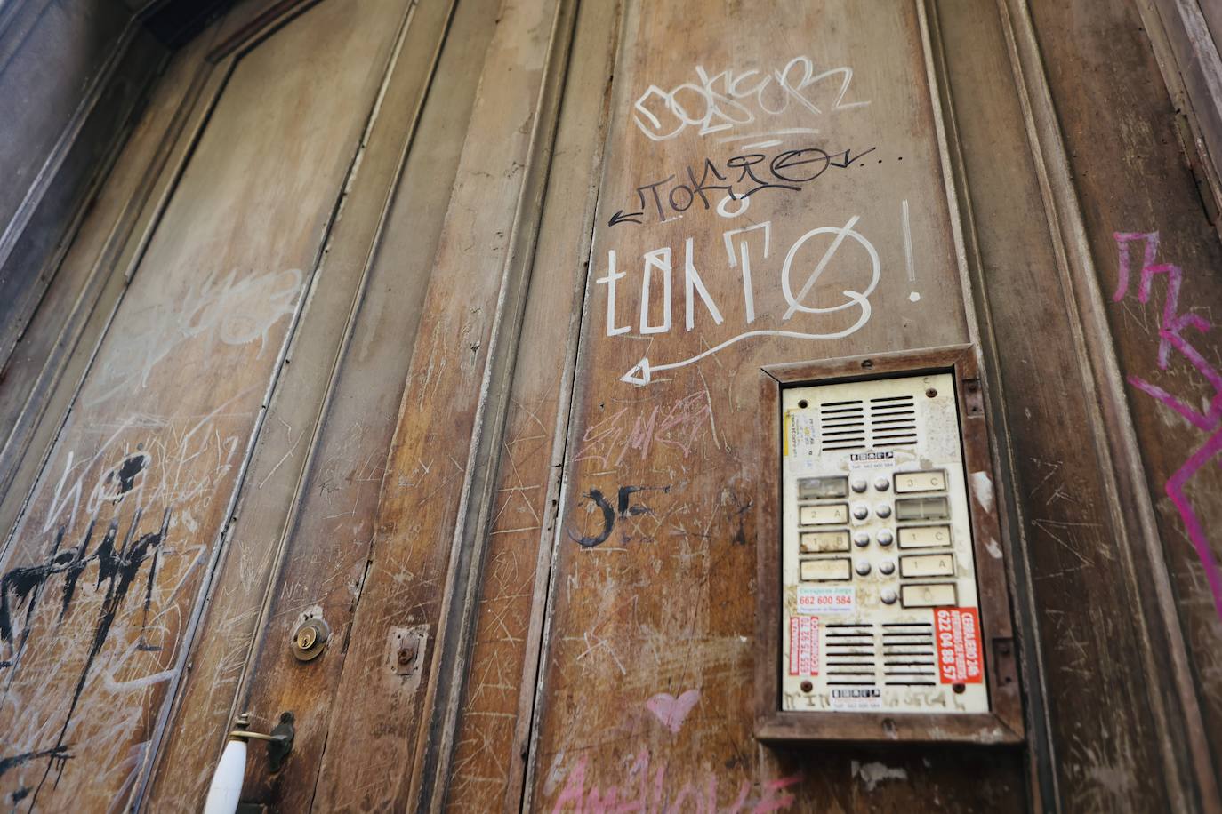 Fotos: Cádiz, llena de pintadas