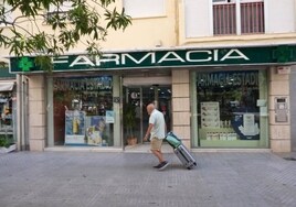 Cádiz, la segunda provincia andaluza con menos farmacias por habitante