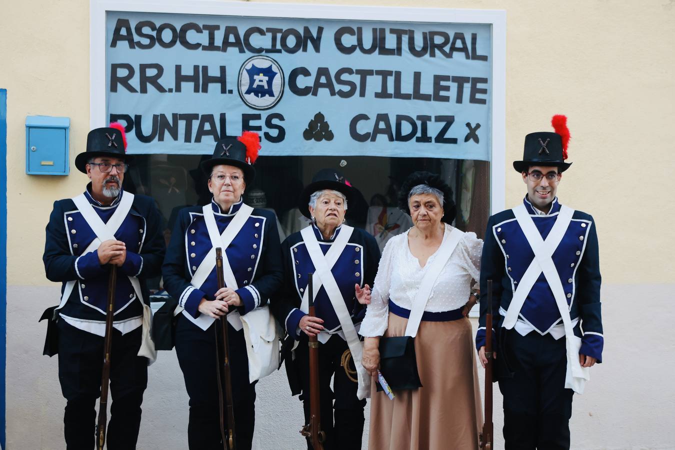 Puntales celebra su Fiesta de los cañonazos tras años de ausencia