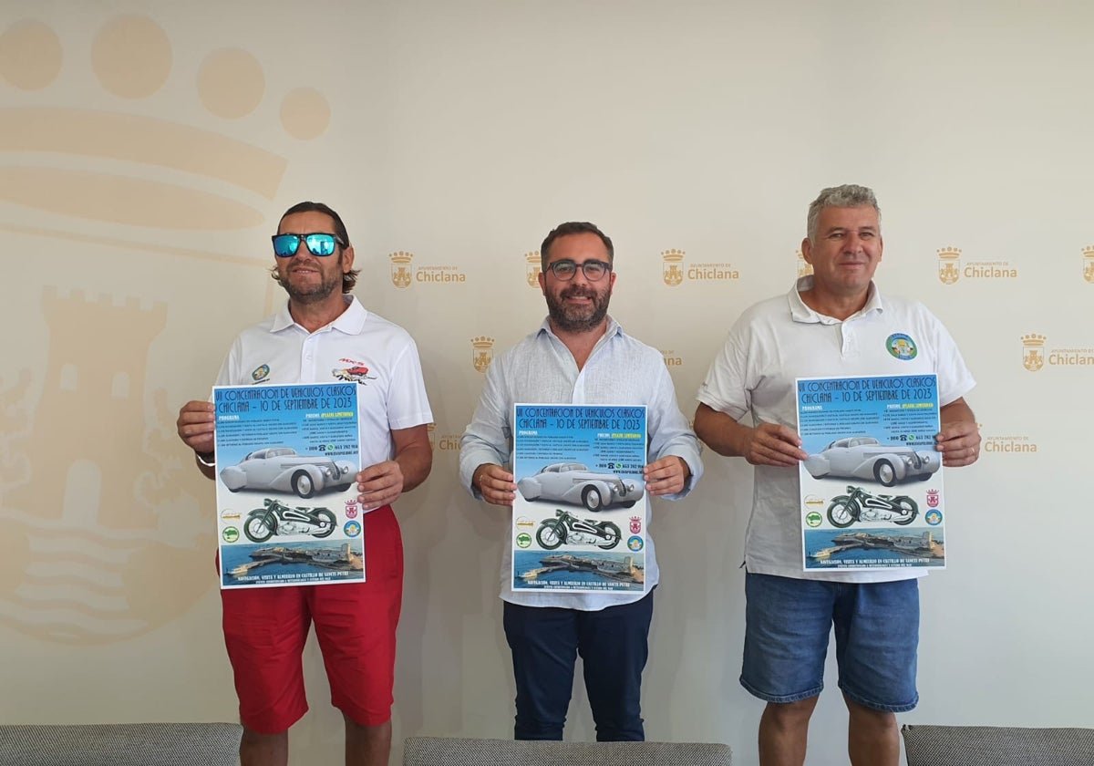 Presentación de la VII Concentración de Coches Clásicos.