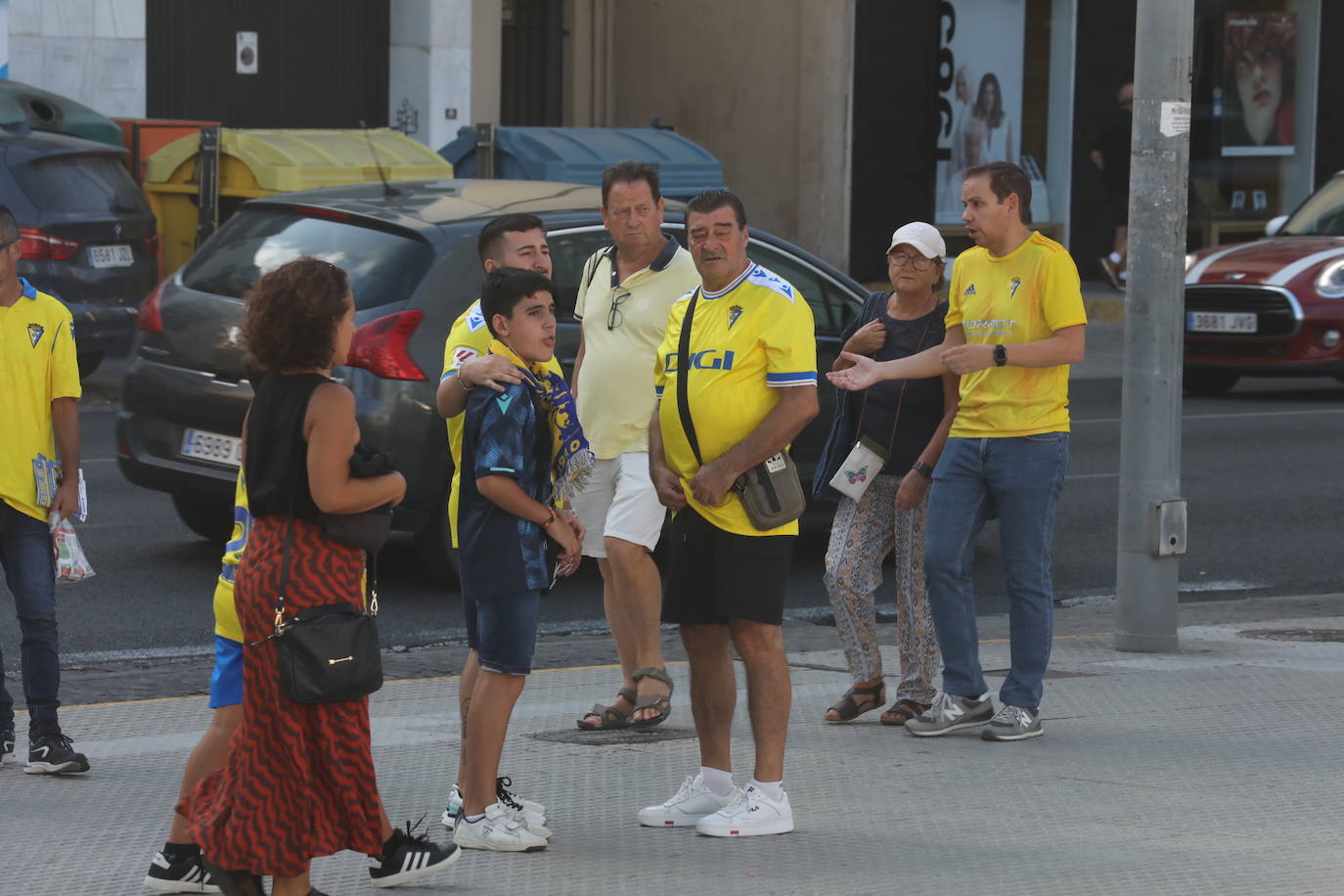 Fotos: Búscate en la previa del partido Cádiz - Villarreal