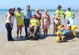 Fotos: La playa de Santa María ya cuenta con zona de atención para personas con discapacidad