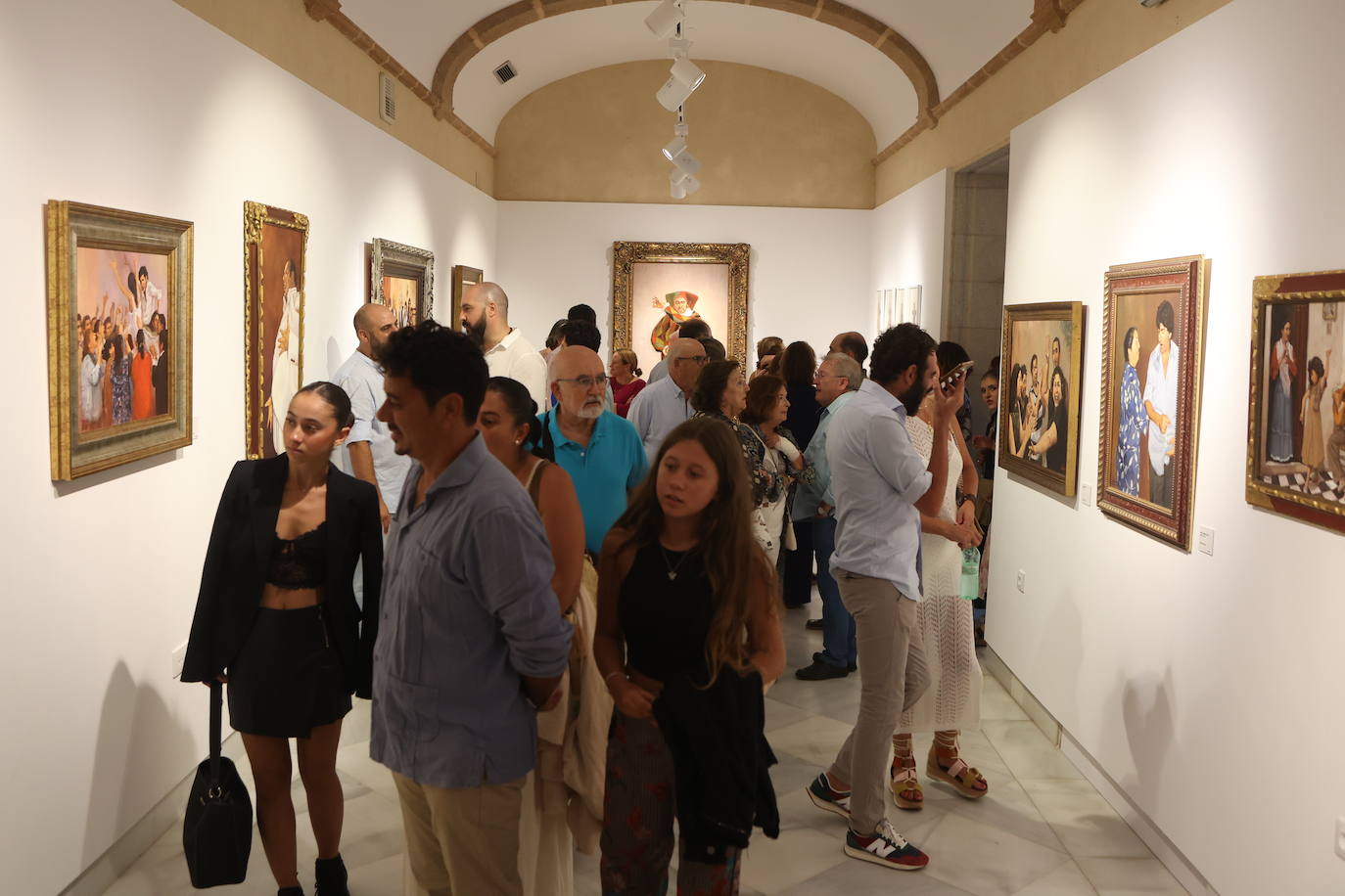 Fotos: Luis Márquez presenta en Rota ‘La profundidad onírica del cante’