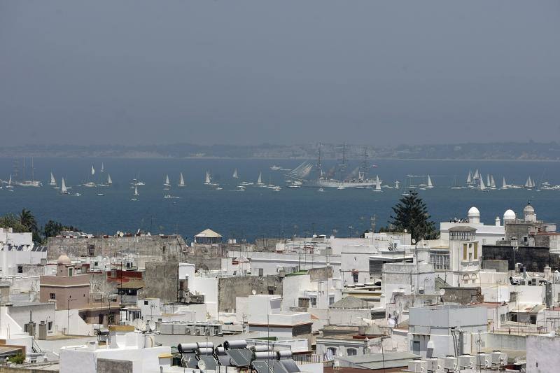 Fotos: Así fue la Gran Regata de 2012 en Cádiz