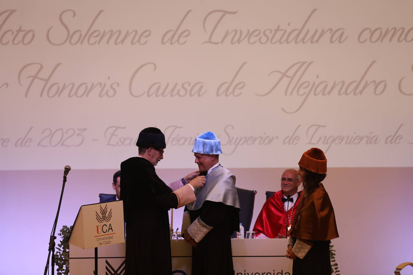 Fotos: Alejandro Sanz es investido doctor Honoris Causa de la Universidad de Cádiz