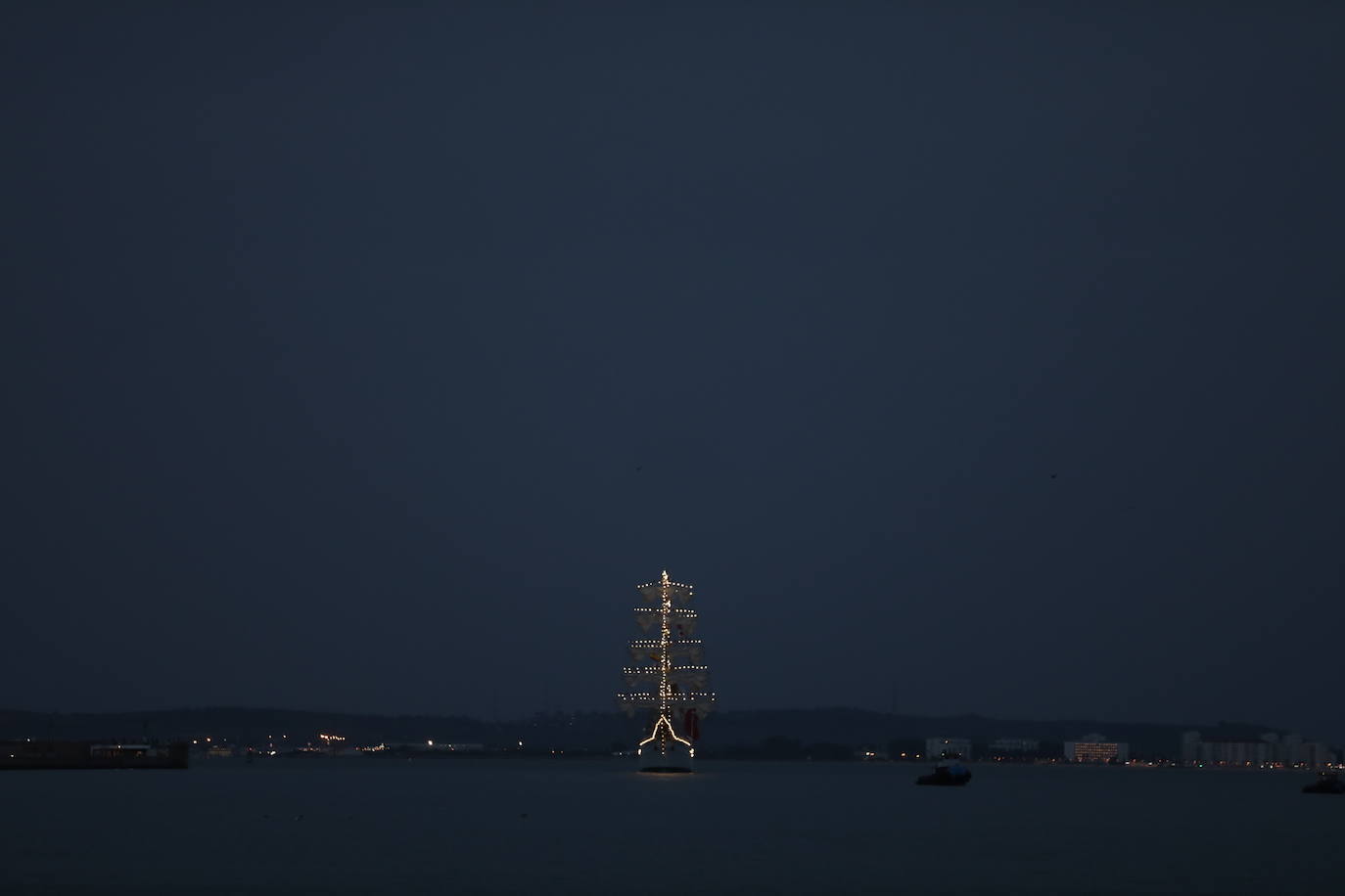 Fotos: El muelle de Cádiz se transforma en Parque Regata