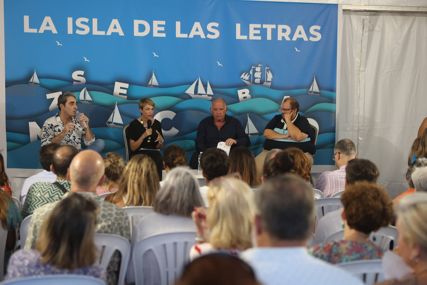 Fotos: Primer día de la Gran Regata en el muelle de Cádiz