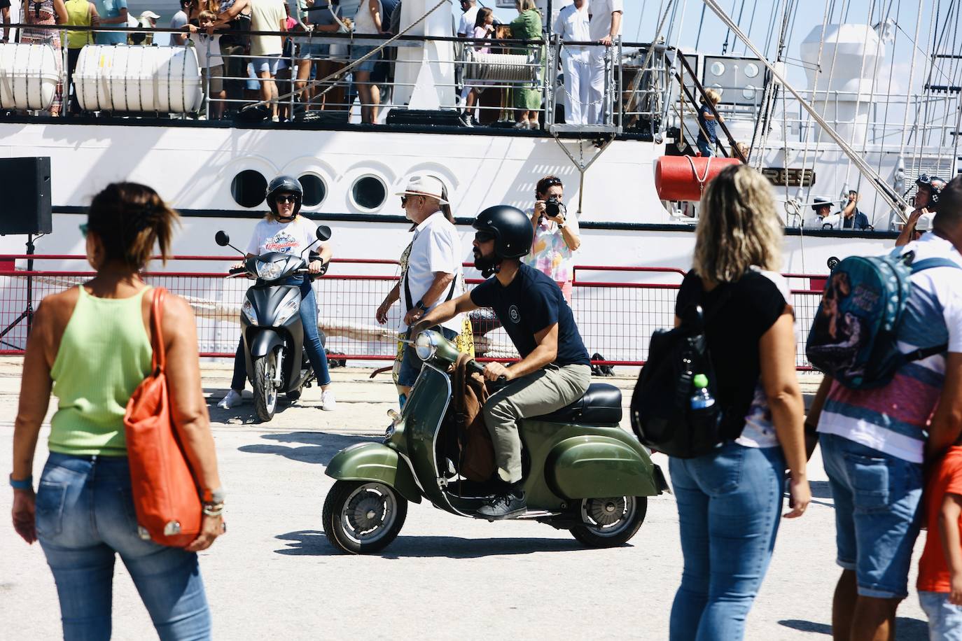Fotos: La Gran Regata de Cádiz vive un sábado grande antes de la despedida a los veleros