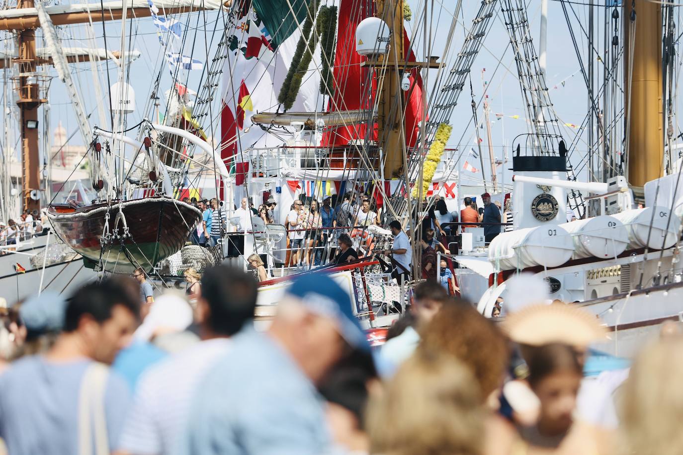 Fotos: La Gran Regata de Cádiz vive un sábado grande antes de la despedida a los veleros