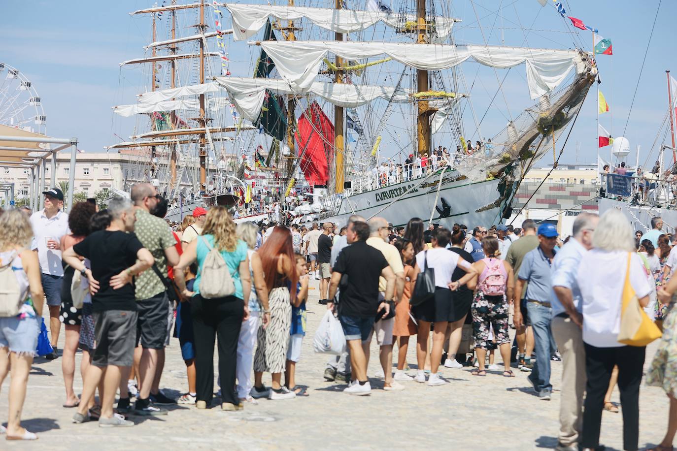 Fotos: La Gran Regata de Cádiz vive un sábado grande antes de la despedida a los veleros