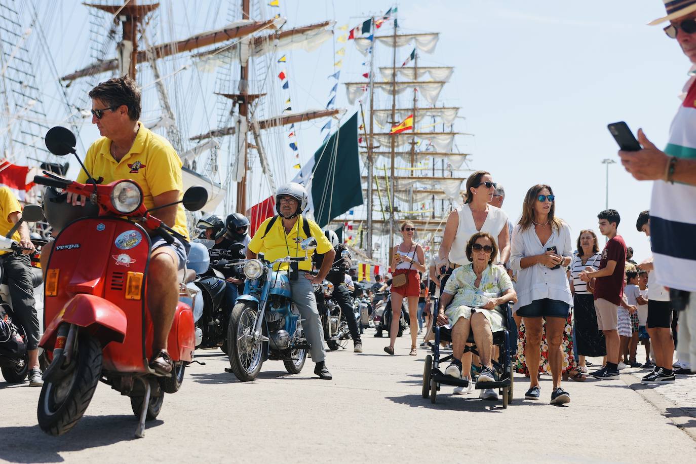Fotos: La Gran Regata de Cádiz vive un sábado grande antes de la despedida a los veleros