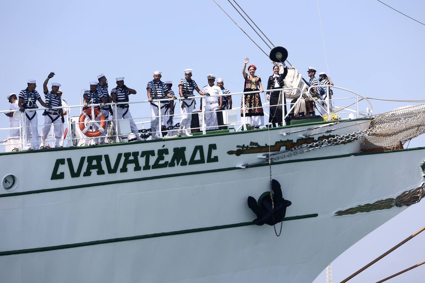 Las imágenes de la Parada Naval y despedida de la Gran Regata de Cádiz 2023