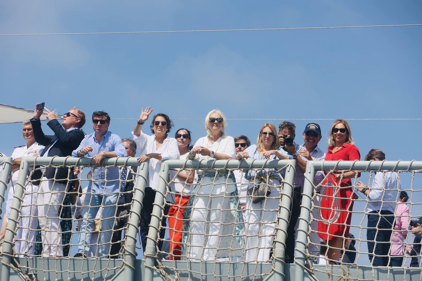 Las imágenes de la Parada Naval y despedida de la Gran Regata de Cádiz 2023