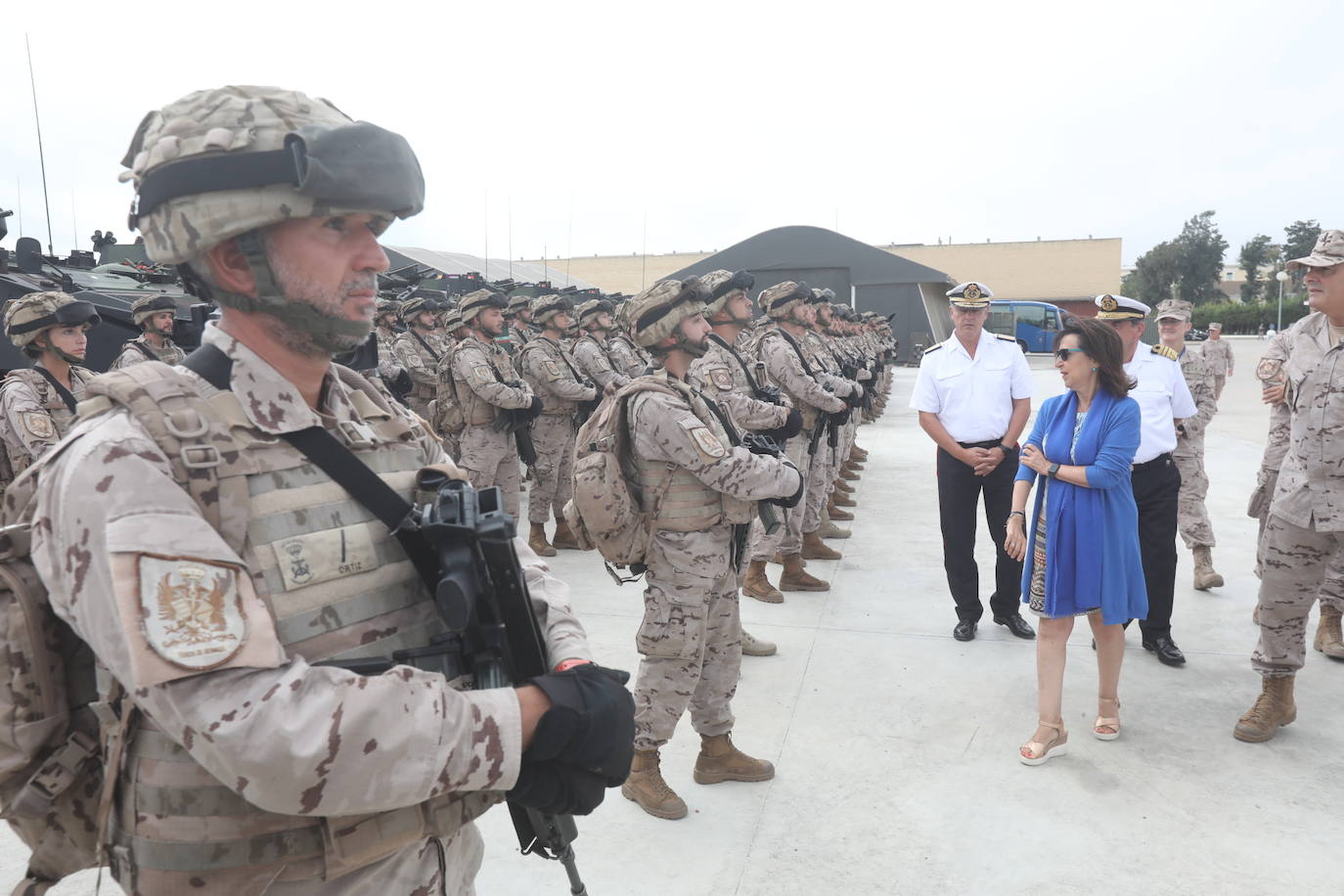 Fotos: Visita de Margarita Robles al Real Observatorio y al &#039;Tercio de la Armada&#039; de San Fernando