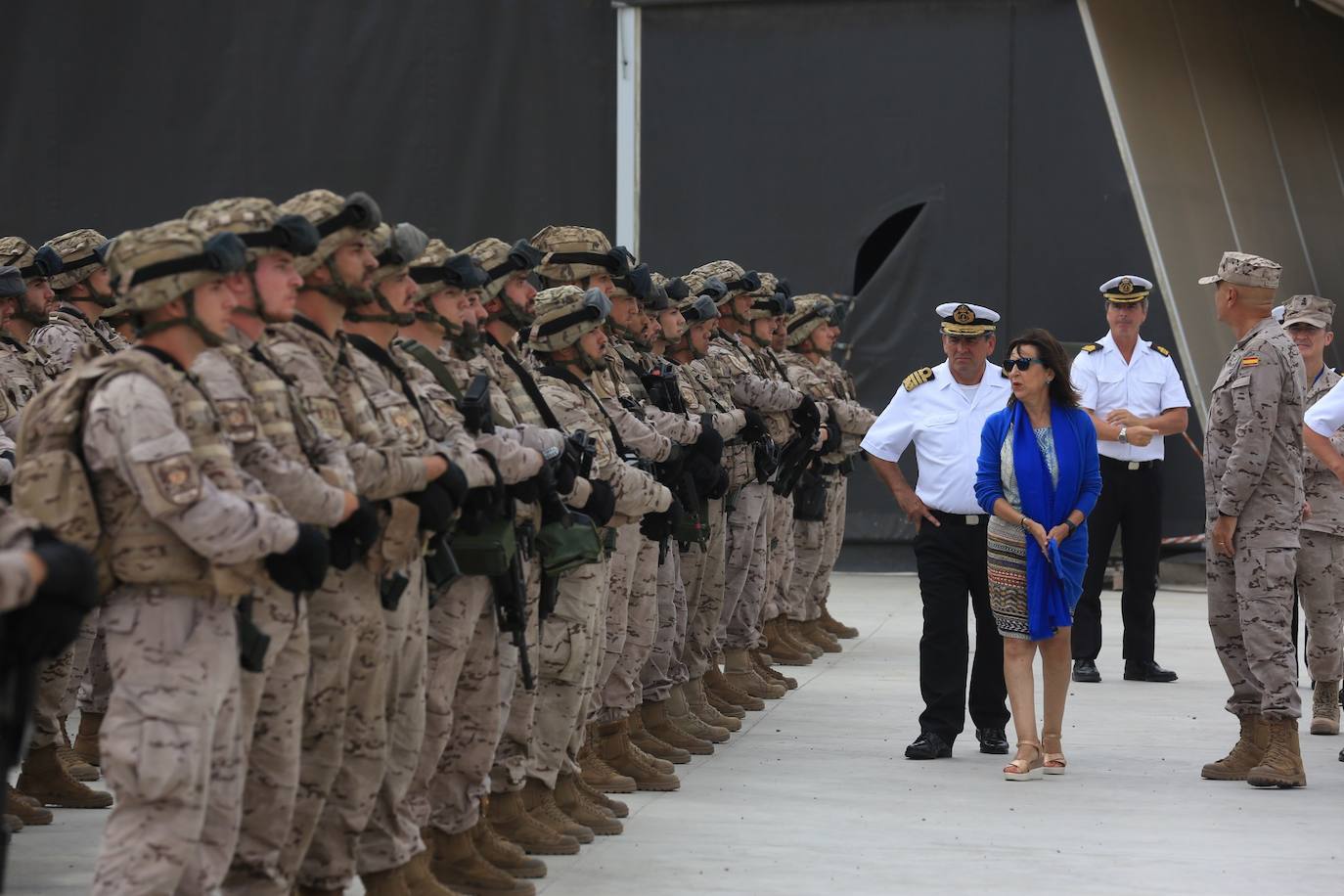 Fotos: Visita de Margarita Robles al Real Observatorio y al &#039;Tercio de la Armada&#039; de San Fernando