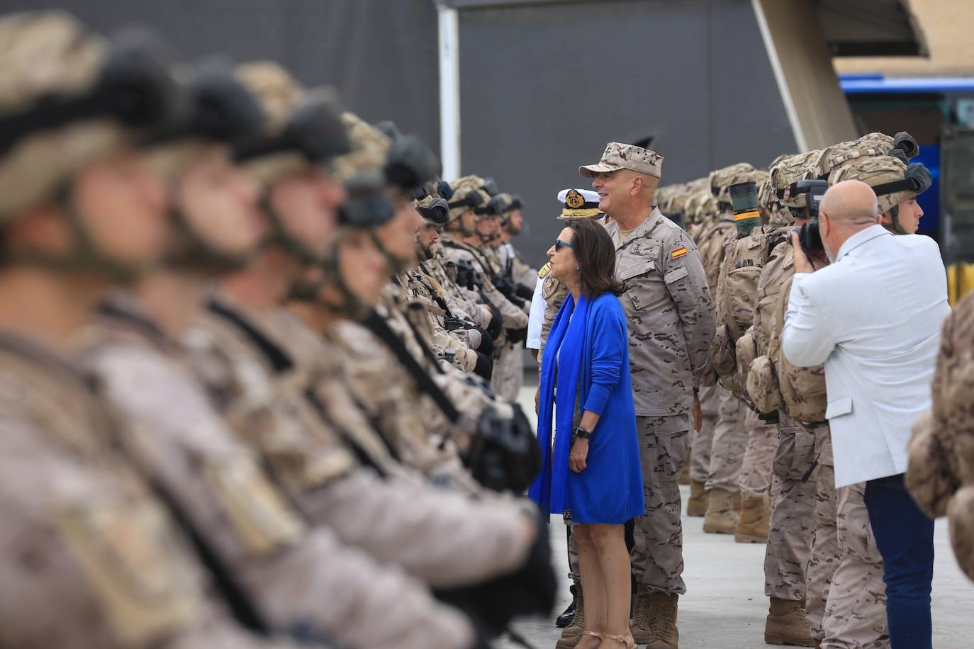 Fotos: Visita de Margarita Robles al Real Observatorio y al &#039;Tercio de la Armada&#039; de San Fernando
