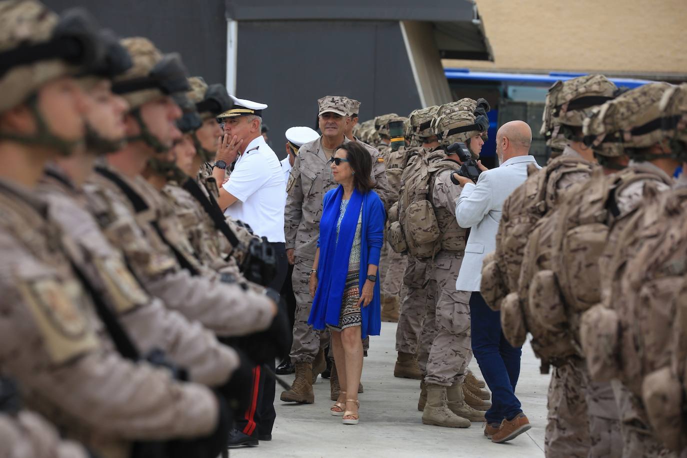 Fotos: Visita de Margarita Robles al Real Observatorio y al &#039;Tercio de la Armada&#039; de San Fernando