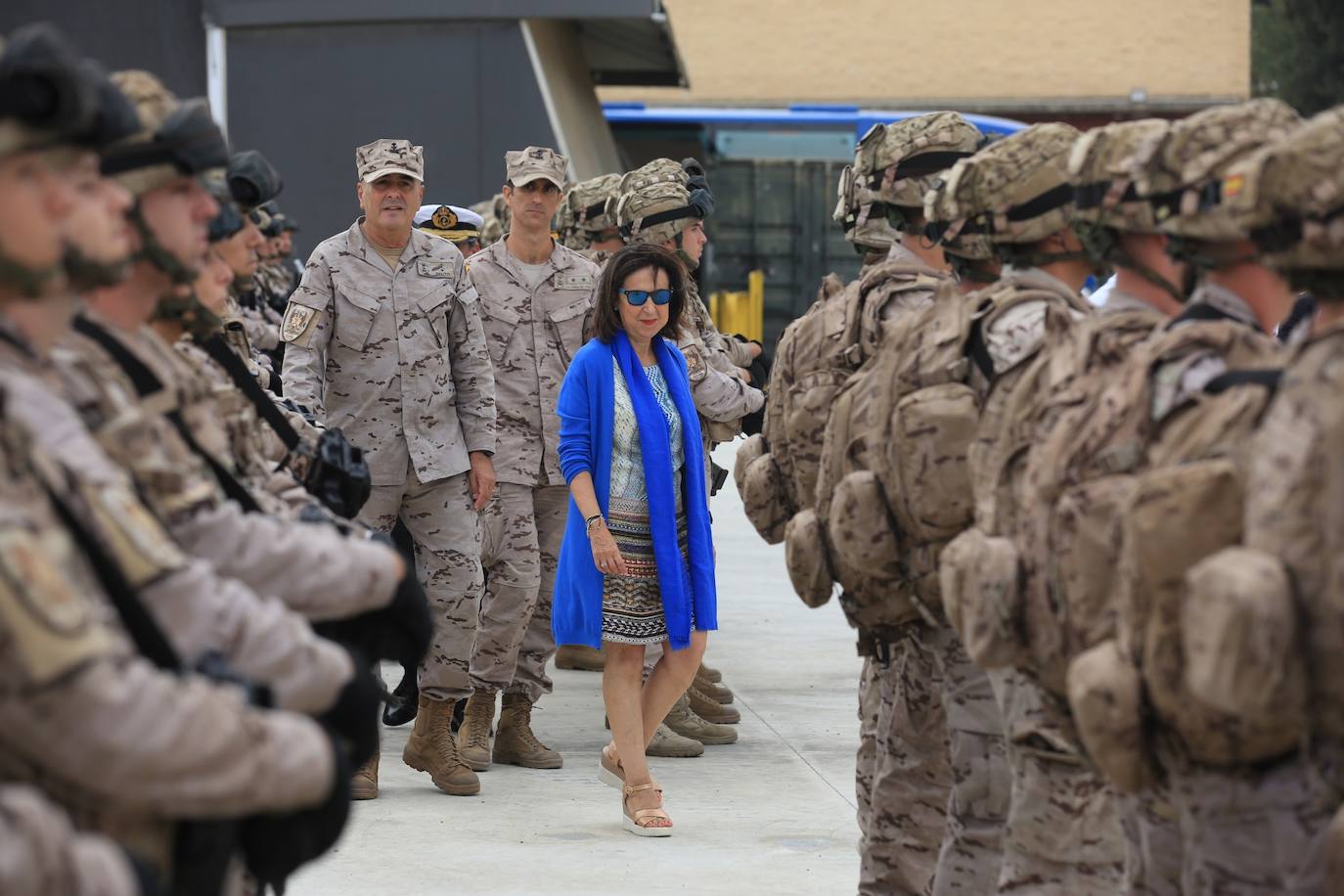 Fotos: Visita de Margarita Robles al Real Observatorio y al &#039;Tercio de la Armada&#039; de San Fernando