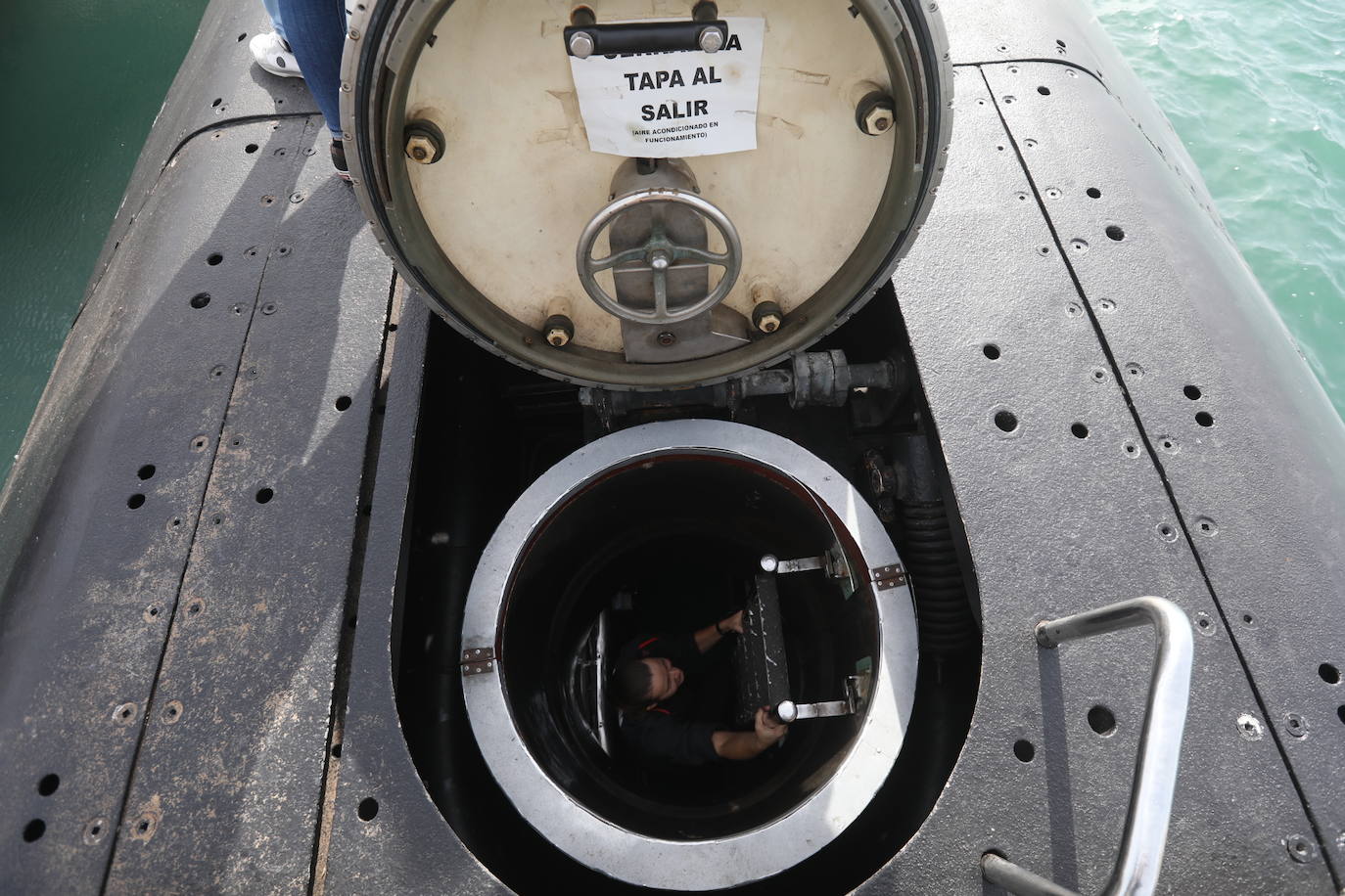 Fotos: El submarino de la Armada, &#039;Galerna&#039;, llega a Cádiz