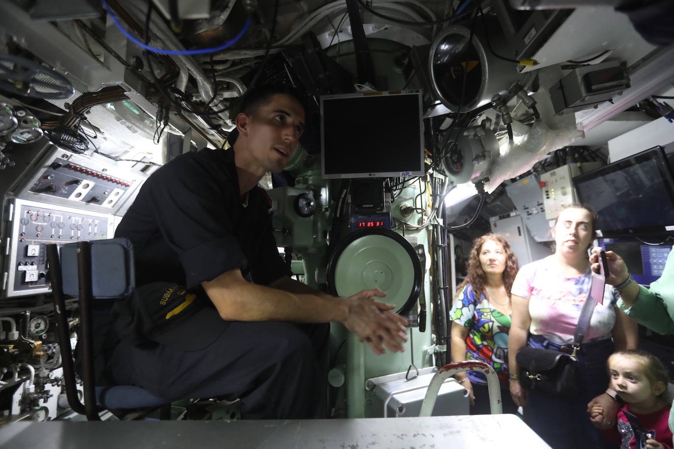 Fotos: El submarino de la Armada, &#039;Galerna&#039;, llega a Cádiz